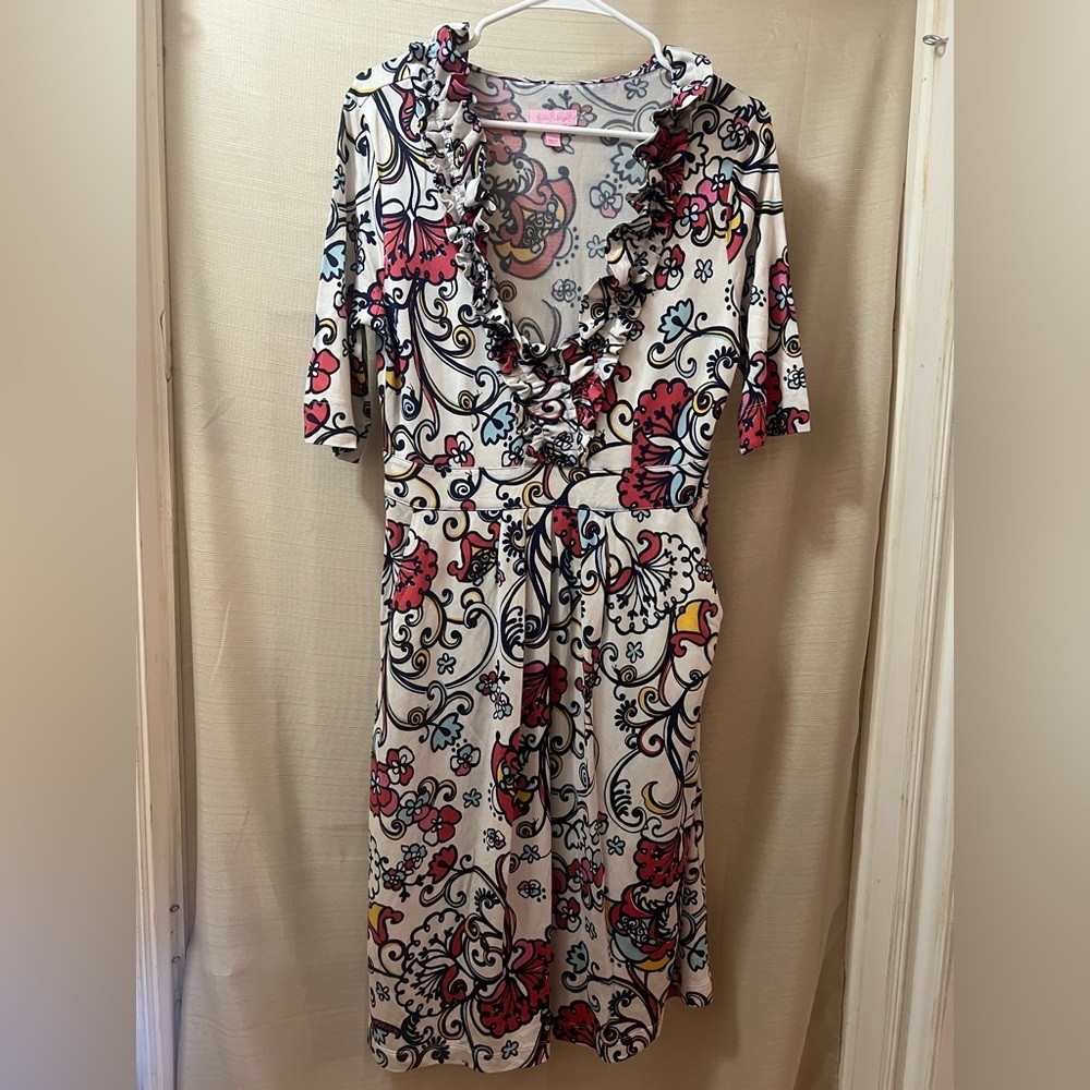 Fun Lily Pulitzer Designed Dress Midi Sleeveless Ruffle Neck